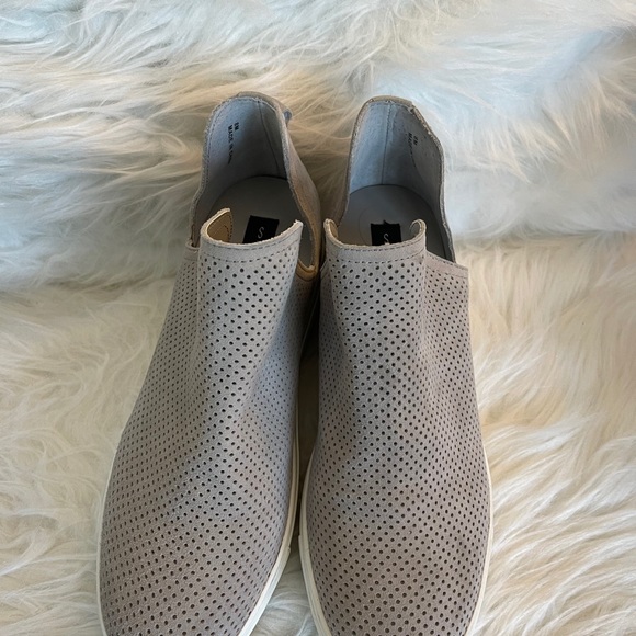 COPY - Steve Madden suede Sneakers  boots grey  SIZE 8M. - Picture 7 of 17